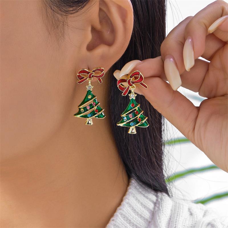 Trendy Green Christmas Tree Pendant Earrings for Women Sweet Cute Bowknot Colorful Zircon Tree Earrings Party Jewelry Gifts