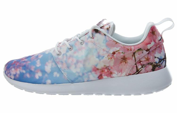 Nike Roshe One  Cherry Blossom  Women s 819960-100 38.5