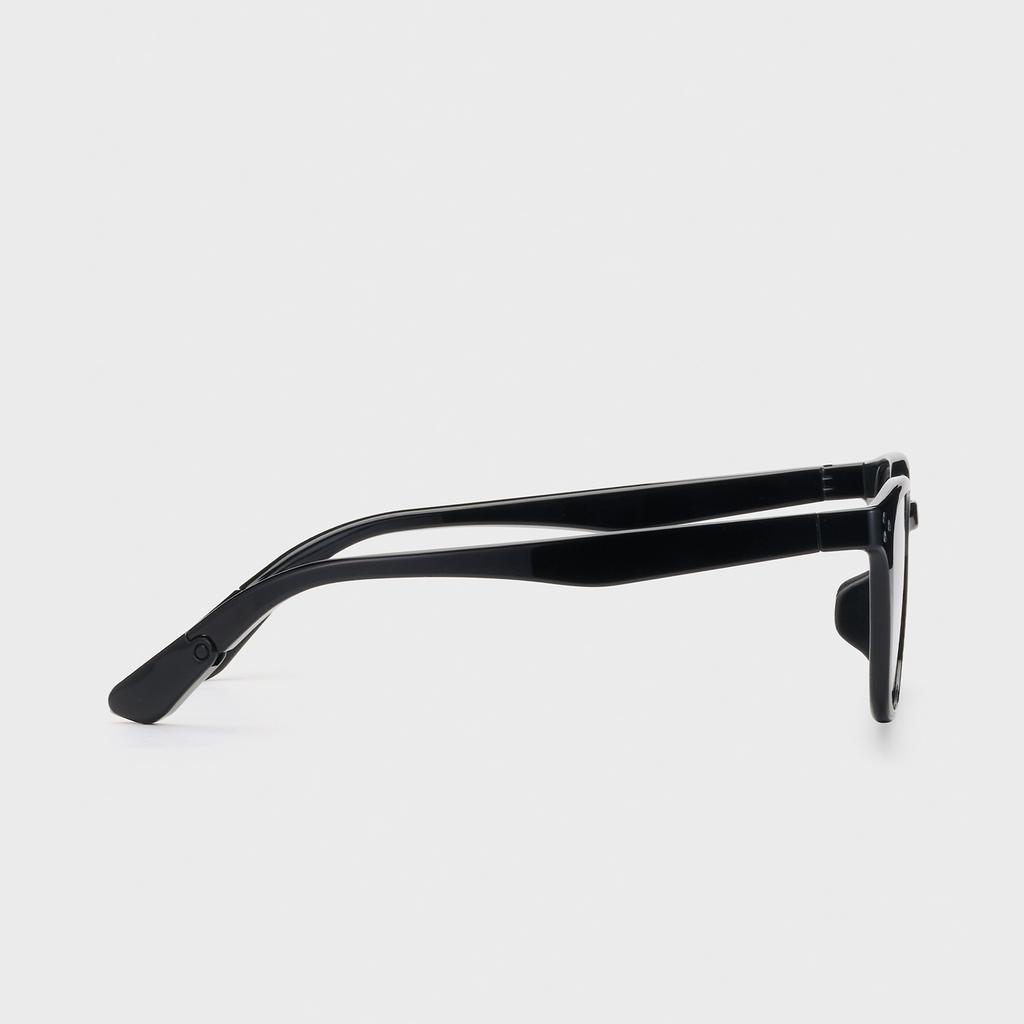 Keullotte Santiago [Black]