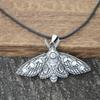 Exquisite Carving Ancient Silver Deathhead Moth Pendant Necklace for Women Men Gothic Punk Halloween Jewelry Accessories Gifts