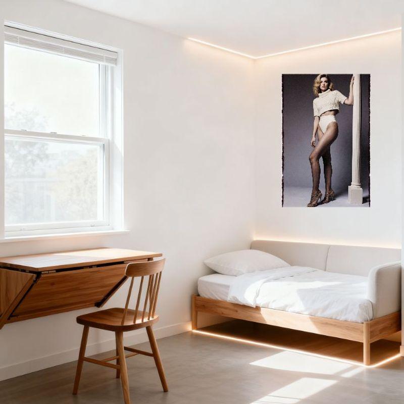 Sexy Blonde Wavy Hair Woman Pose Tin Sign Fashion - Forward High Heel Leopard Print Tights Vintage Metal Poster for Home Wall De