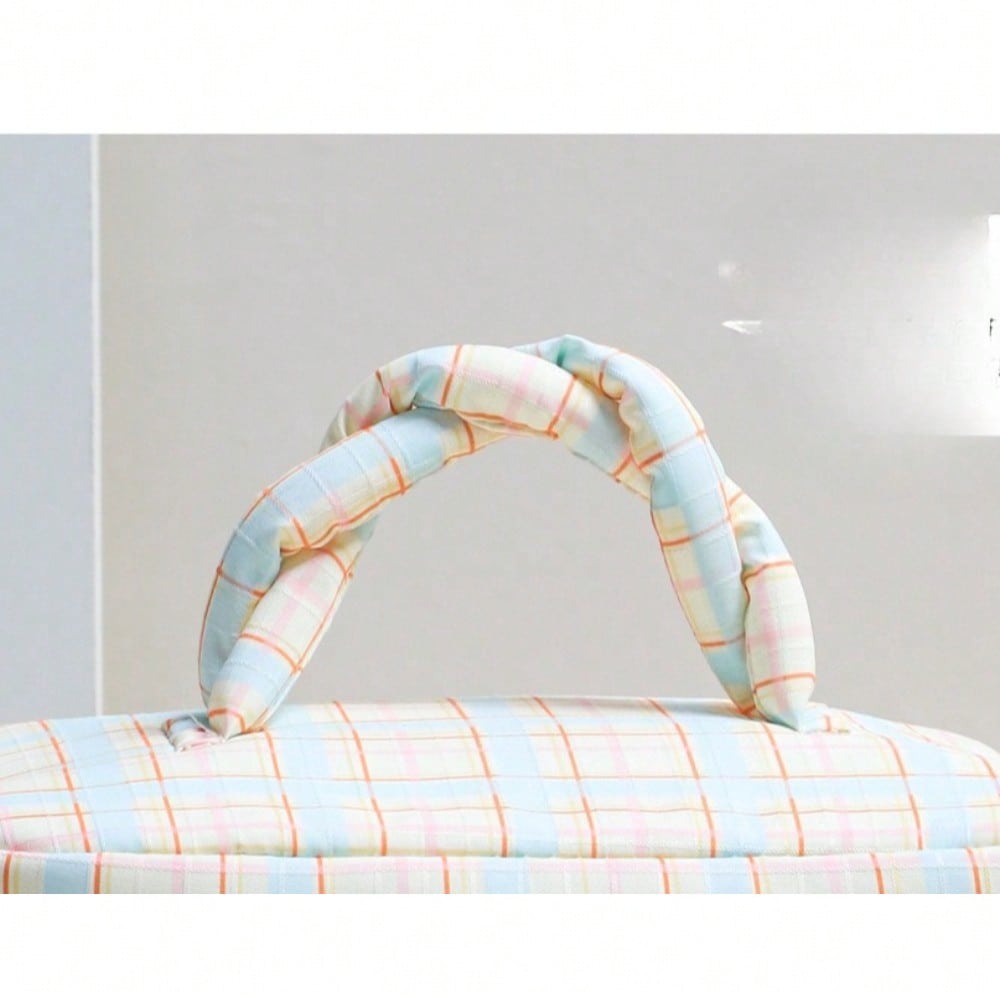 Twist Portable Cosmetic Bag, Pleated Lace Storage Bag, Color Matching Plaid Toilet Bag.