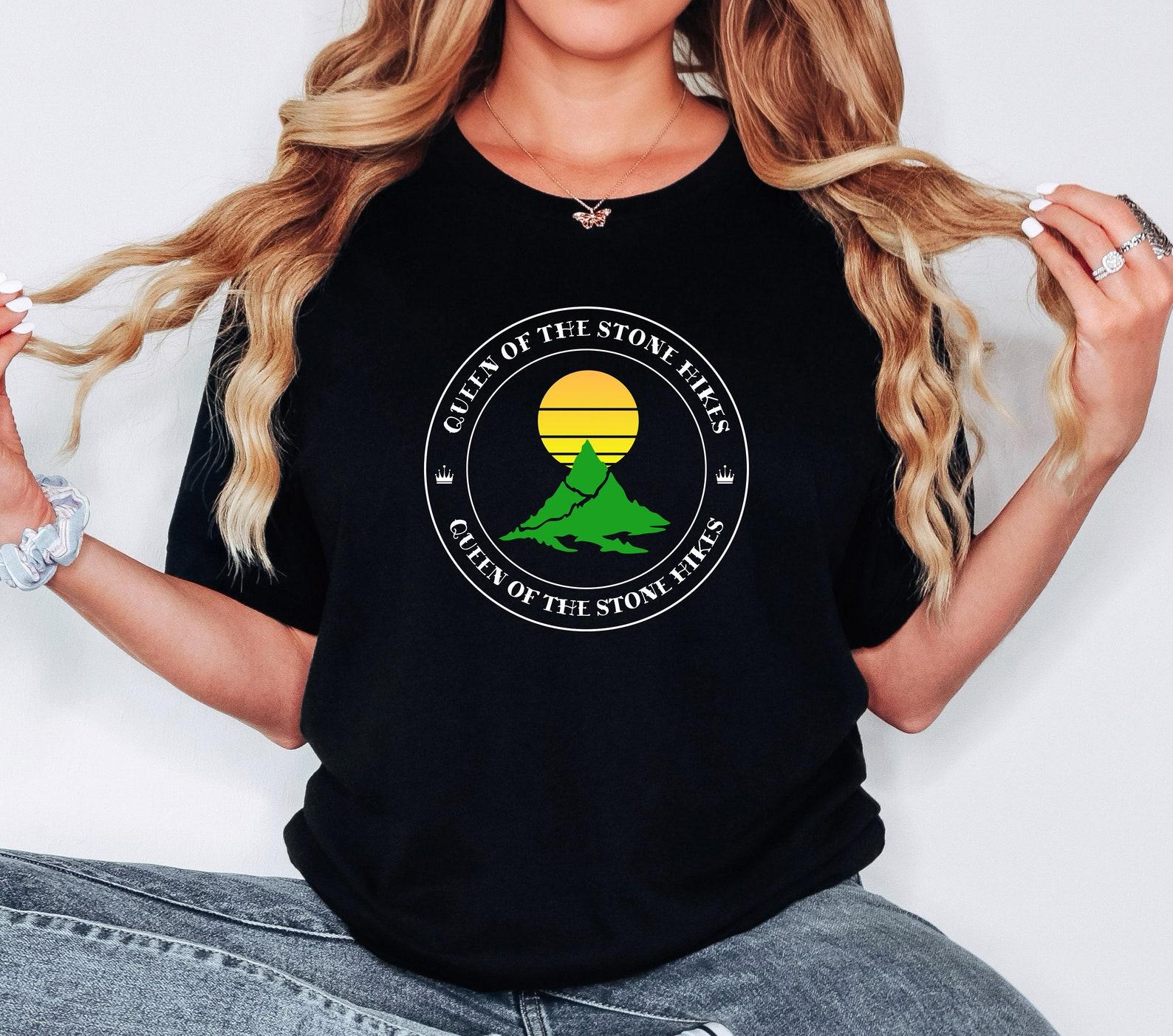 Queen of the Stone Hikes Tee - For the Rock-Solid Adventurer 3XL