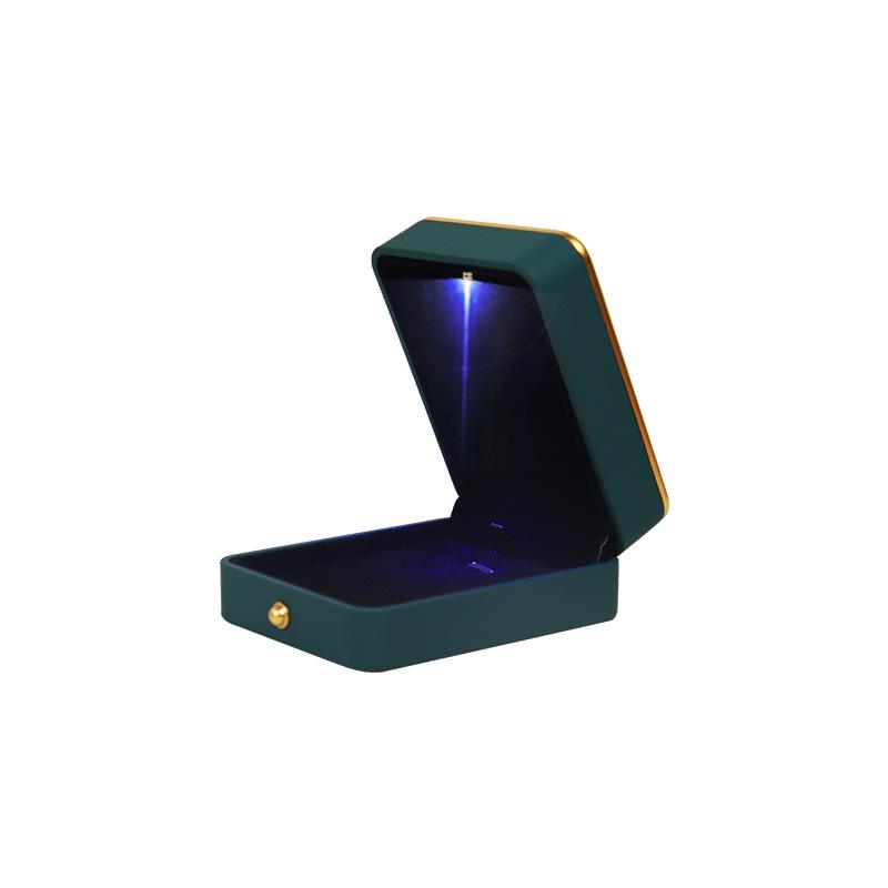 Round LED Jewelry Box with Gold Edge for Rings, Necklaces, and Bracelets