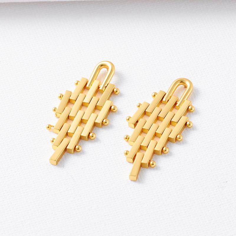 

Геометрические серьги в форме ромба женские серебряные иглы 925 пробы женские ретро нишевые дизайн холодный ветер высококачественные ювелирные изделия Циндао золотой