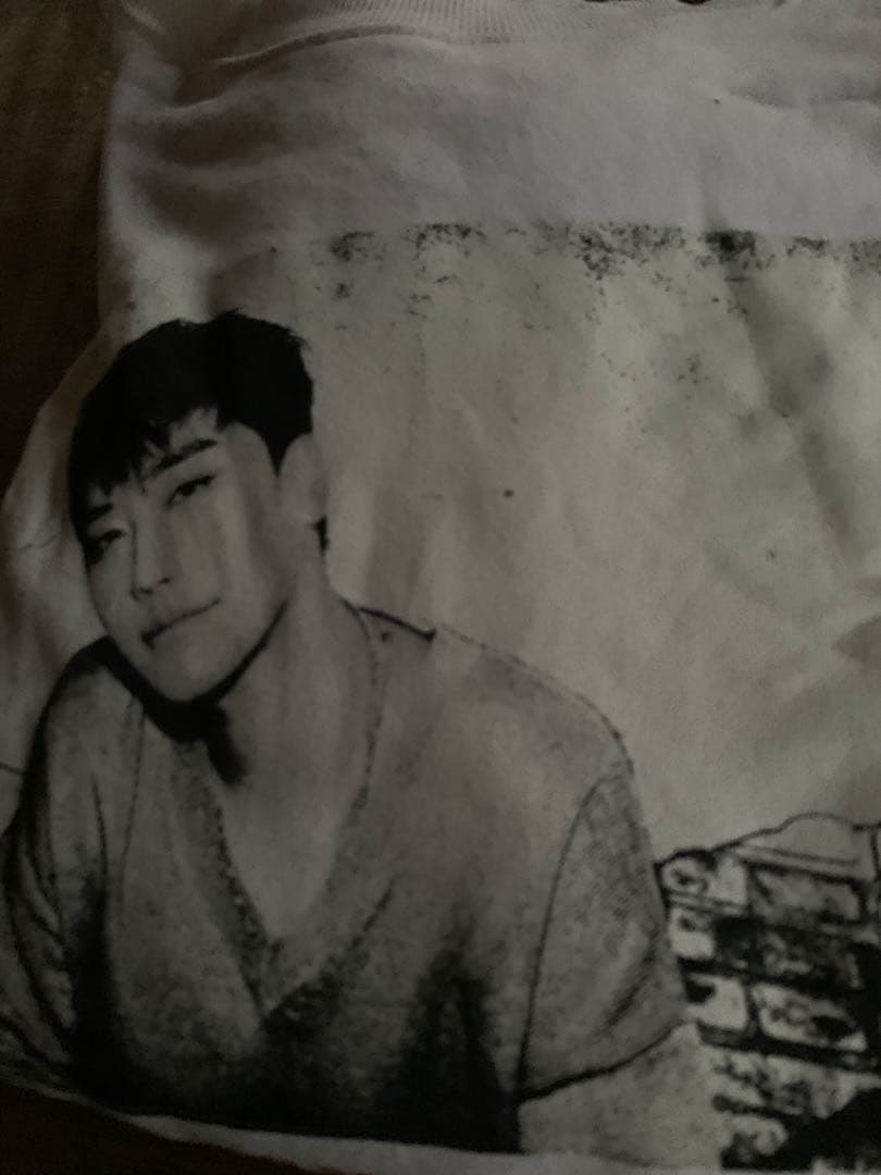 

[USED] SEUNGRI 2018 Tour Sweatshirt BIG BANG Seungri