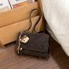 Sophisticated and Laid-back Vintage Large Capacity Tote Bag with Shoulder Strap and Crossbody Design
