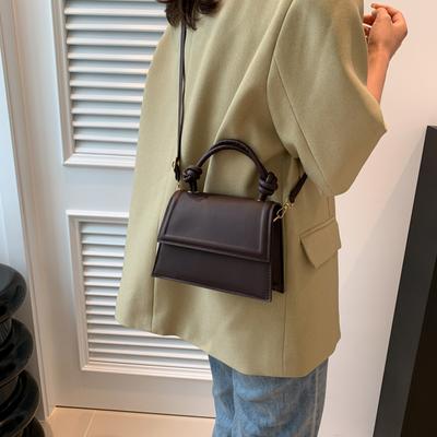 Personalized Small Square Bag Popular Messenger Bag 2025 Summer New Fashion Simple Messenger Bag Casual Niche Shoulder Bag