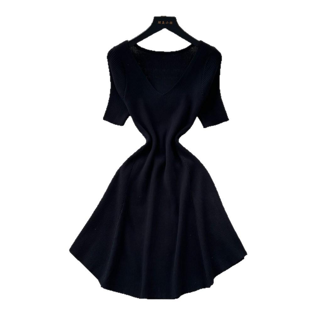 V-neck Short-sleeved Knitted Multi-color Dress, Summer A-shaped Skirt, Age-reducing Waist and Thin Temperament Commuter Skirt