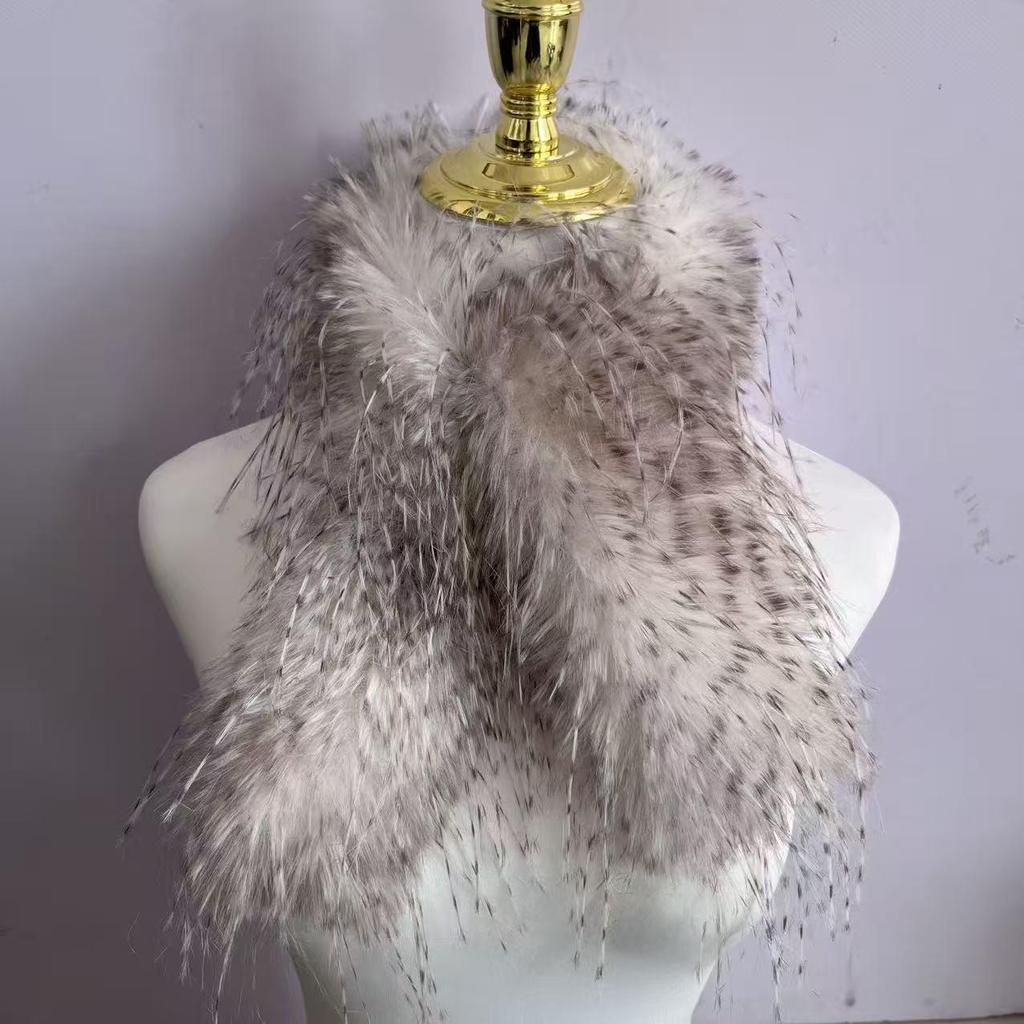 Korean Style Luxe Faux Turkey Feather Scarf - Versatile, Plush, Tassel Neck Warmer