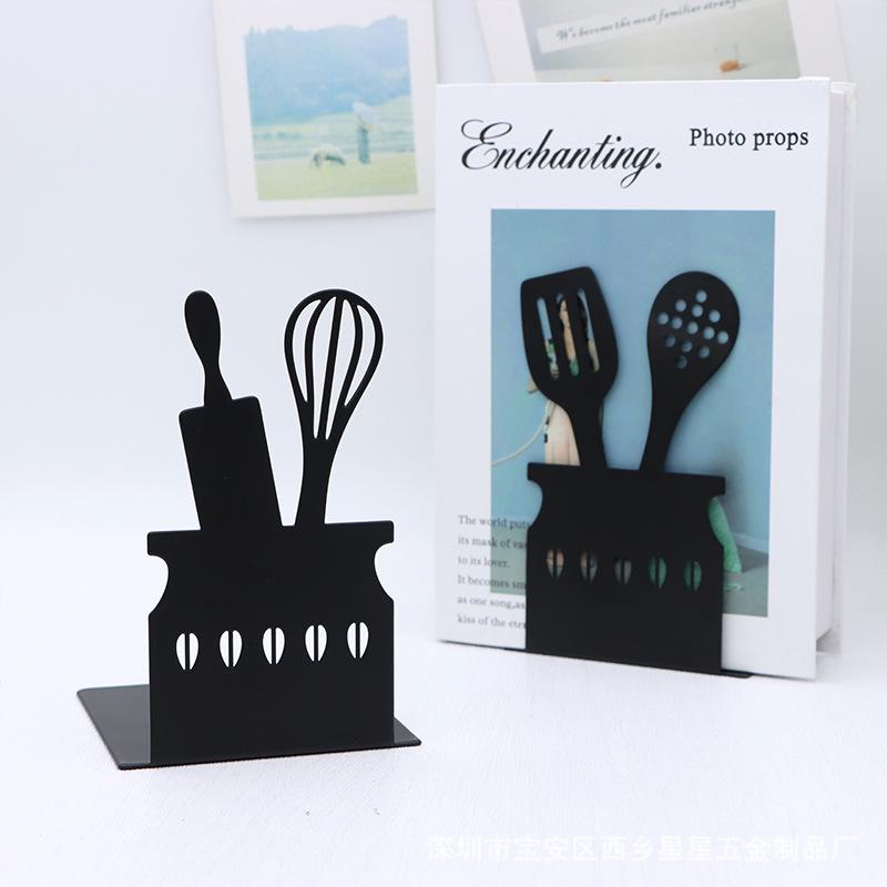 Metal Book Stand Shelf Creative Cartoon Kitchenware Book Stand Desktop English Bookends Ornaments