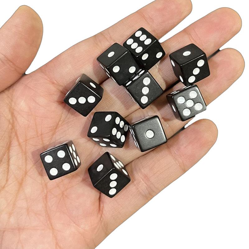 100 Piece 10Mm Acrylic Square Point Dice Puzzle Gaming 6 Sided Dice Diy Game Accessory Decider Birthday Parties Blackwhite Cube