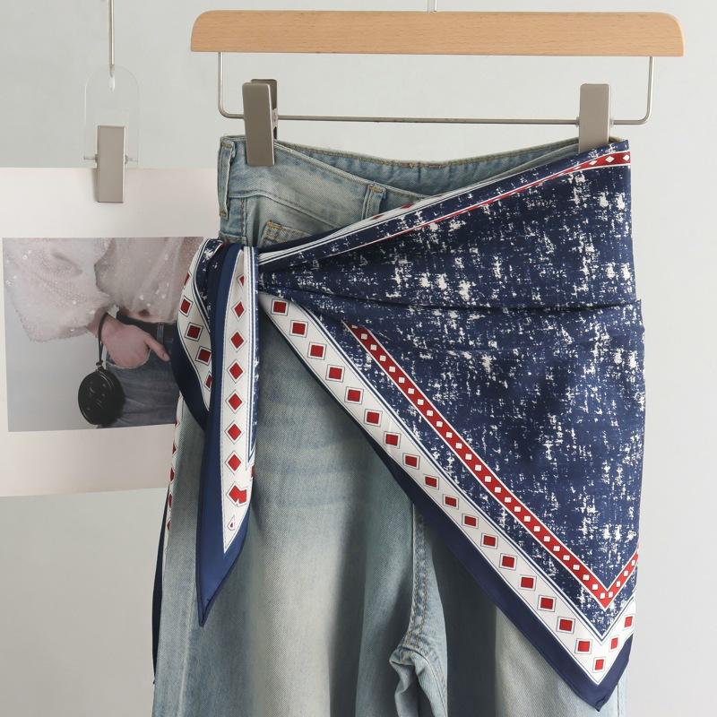 High-End Retro Tie-Dye Triangular Binder Headcloth Women's Spring and Summer New Niche Fashion All-Matching Scarf Jeans Belt
