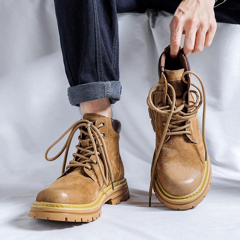 Martin Boots Men's New Fashion Trend Versatile Men's Rhubarb Boots Heightening Leather Autumn and Winter Men's Shoes 8239-R