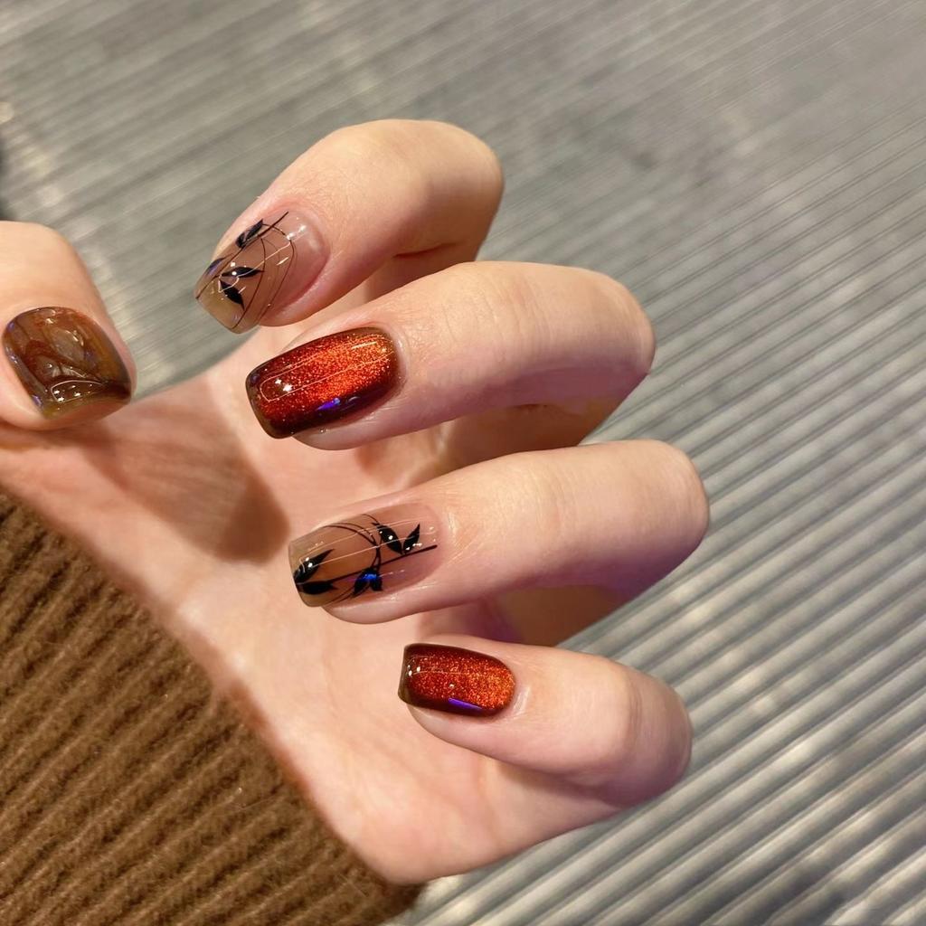 10 Pcs Reusable Cat Eye Bamboo Pattern Red Black Ombre Press On Nails With Glossy Finish For Women