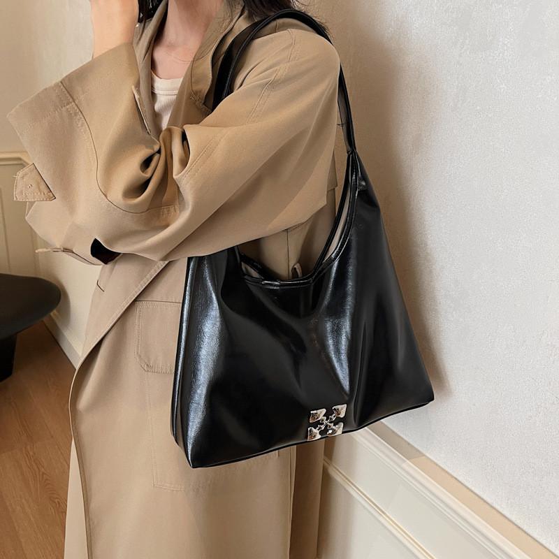 Vintage Large Capacity Chic Ins Korean Style Commuter Tote Bag For Women In Autumn Winter