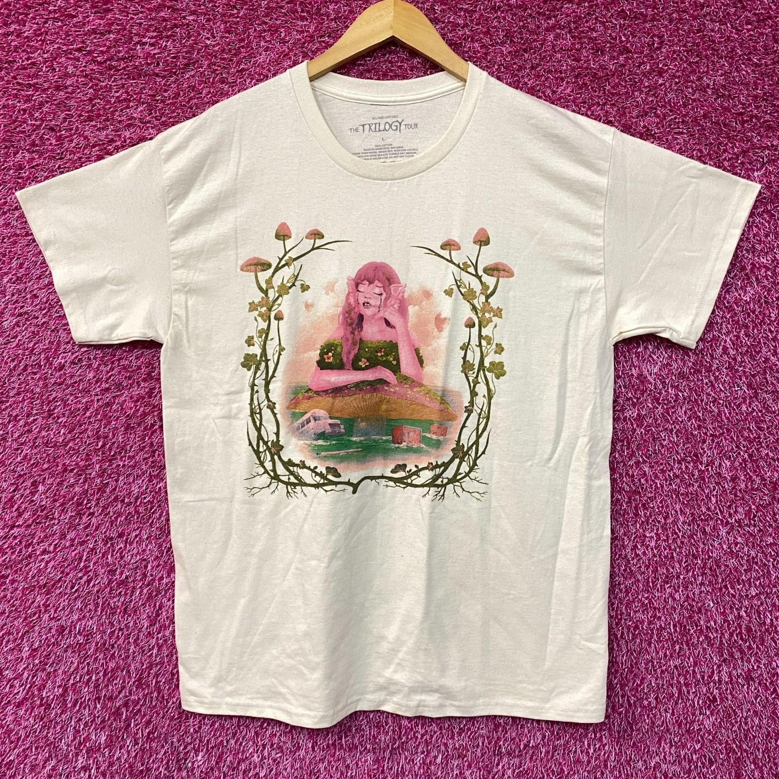 

Melanie Martinez Trilogy Tour Beige Tshirt size Large XXL