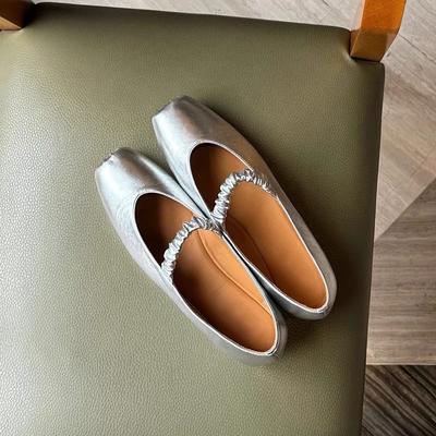 Chaussures Simples à Bout Carré en Cuir Argenté Nez de Cochon Bouche Légère Semelle Souple Plate Ballerines Mary Jane Chaussures pour Femmes