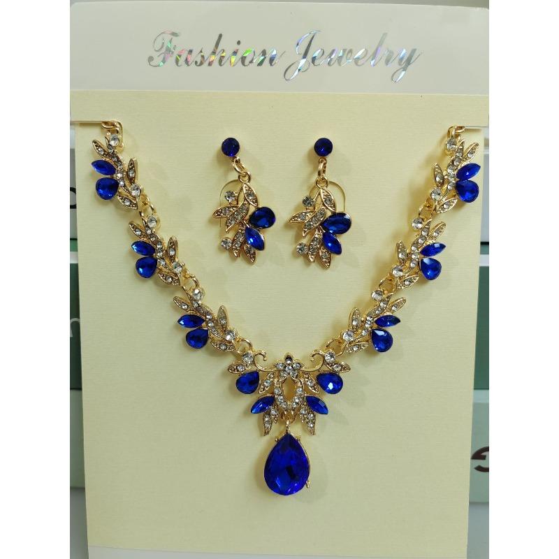 Bridal Necklace and Earrings Set, Crystal Wedding Dress, Banquet Attire, Costume Matching