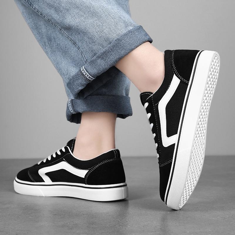 Leinenschuhe Herren Frühling neue Herrenschuhe Jugend Trend vielseitige Board Schuhe Herren Sport- und Freizeitschuhe Herren