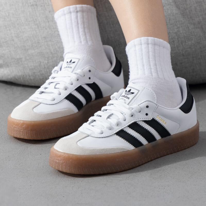 

Adidas Women s Low-Top Sneakers JI1349 EU 39