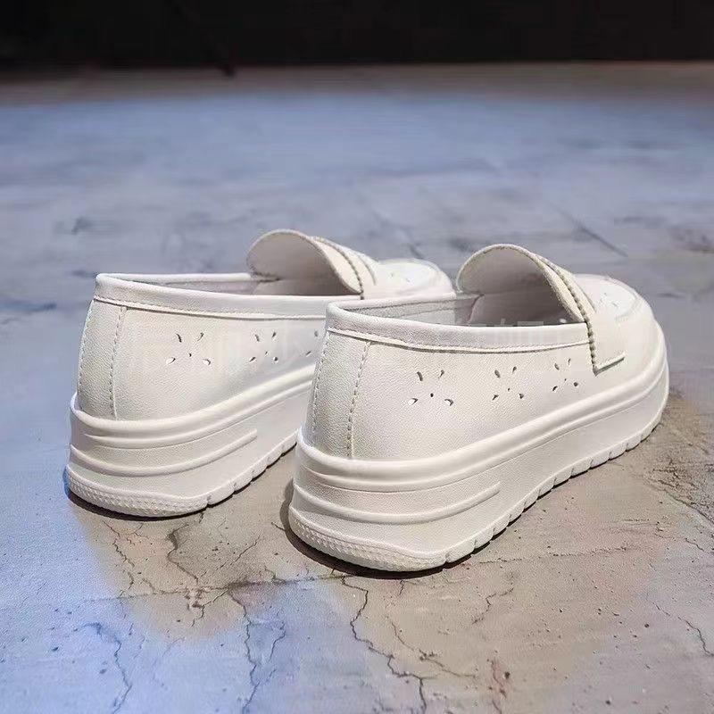 Leather Hollow Nurse Shoes with Soft Soles for Women Comfortable Breathable Non Slip Flat Shoes Medical Work Small White