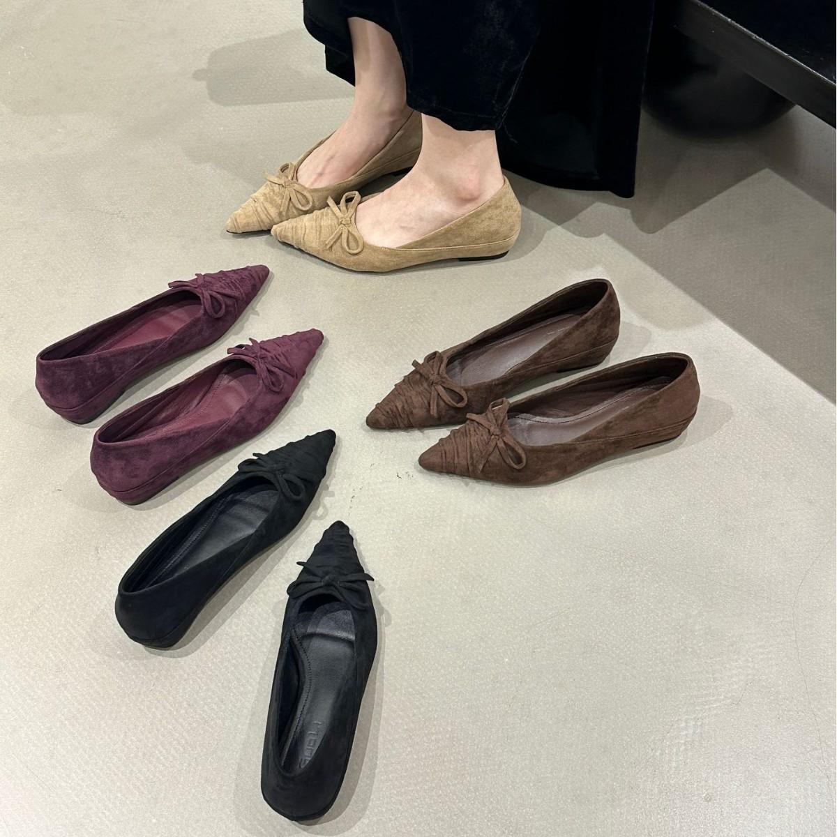 

2025 autumn new Doudou shoes inner height increase pointed shoes with skirts women s shoes laden shoes flat bottom shallow mouth single shoes women 39 хаки