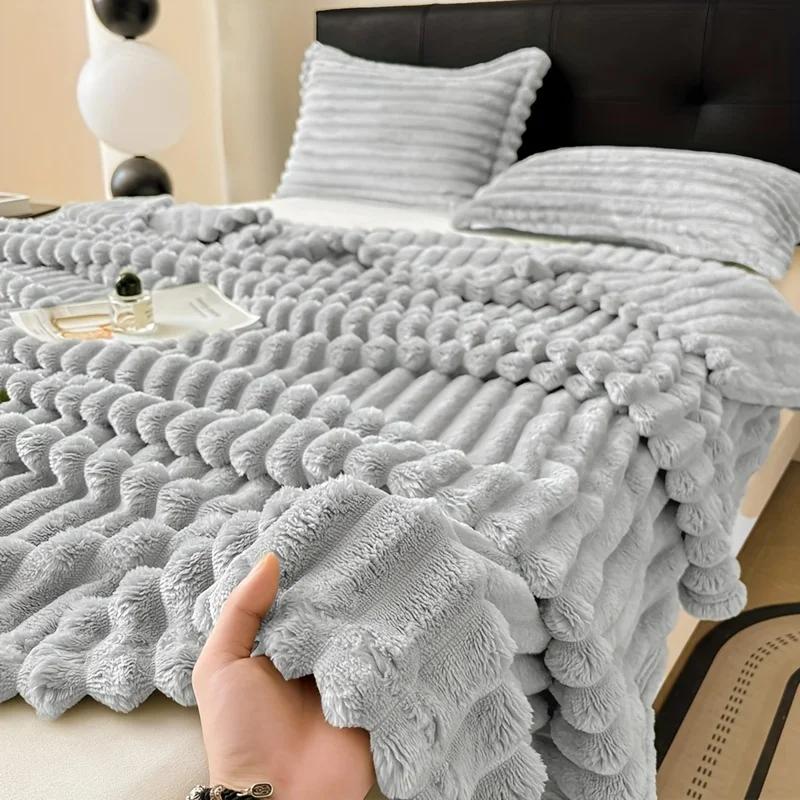 Ultra Soft Ribbed Coral Fleece Blanket - Solid Color All-Season Sofa Throw Machine Washable Comfortable Blanket for Bedroom
