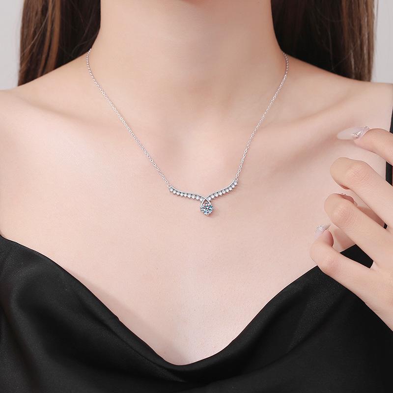 Sterling Silver Angel Wings Moissanite Pendant Necklace for Women 1 Carat S925