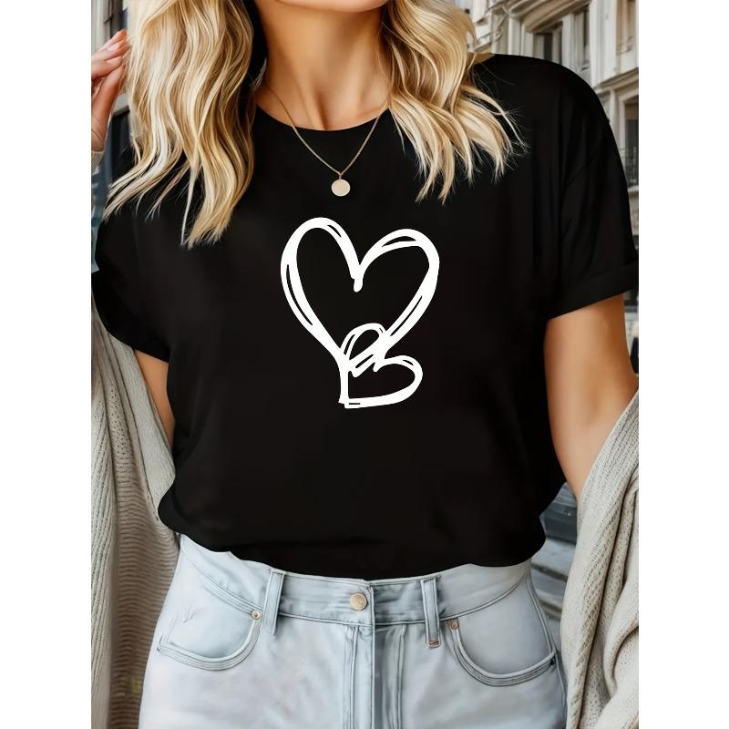 A Stylish Black Short-Sleeve T-Shirt for Women Featuring a Minimalist Heart Design, Perfect for Casual Streetwear S чёрный