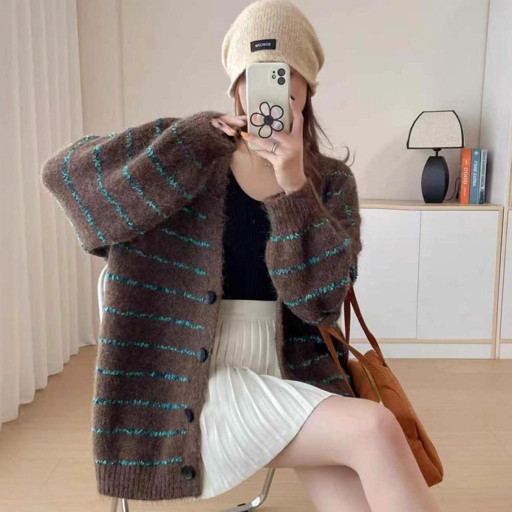 2025 Autumn/Winter Retro Loose Striped Knitted Cardigan - Women's Lazy Style Sweater Coat