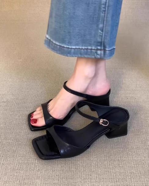 Fashion Low Shoes Ladies' Slippers Women Heels Square Heel Rubber Flip Flops Butterfly-Knot High Block Genuine Leather Hawaiian Fretwork