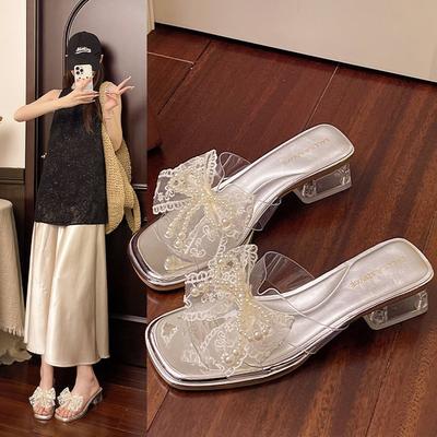 Dicker Absatz neue Hausschuhe Damen Sommer tragen Sandalen Mode 2025 transparent Kristall hoher Absatz Schleife Strass Temperament