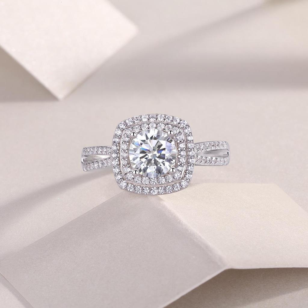 Luxury Square Micro-inlaid Silver Diamond Wedding Ring
