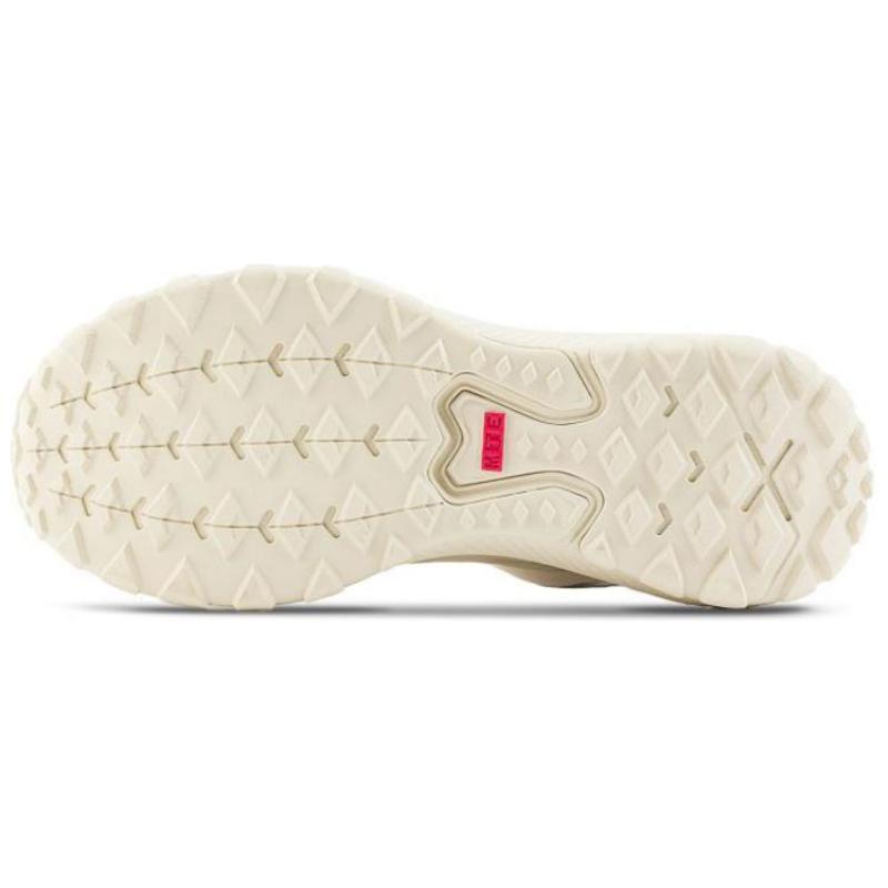 Vans Crosspath Mid Mte 'Cream' Sneakers VN000CVVCRM