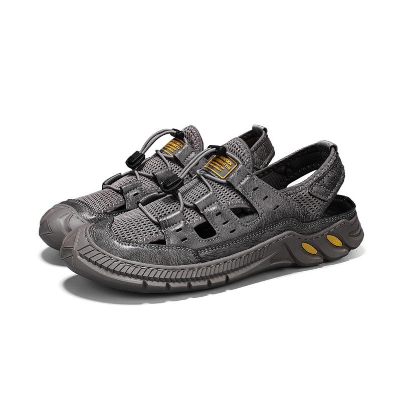 Fashion Summer Men's New Casual Shoes Hollow and Breathable Outdoor Beach Sandals Versatile Non-slip Slip-on Men's Casual Sports Shoes