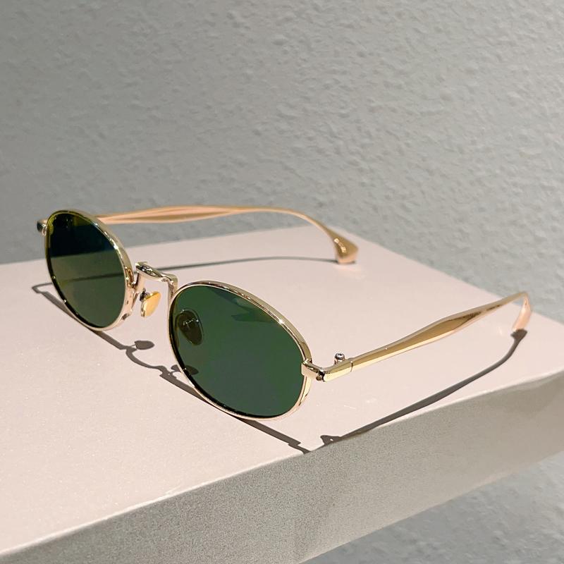 

Вінтажні овальні сонцезахисні окуляри чоловічі Нові металеві оправи Декор для вулиці Відтінки Жіночі Модні Модні Дизайн Люксового бренду Сонцезахисні окуляри as picture shows