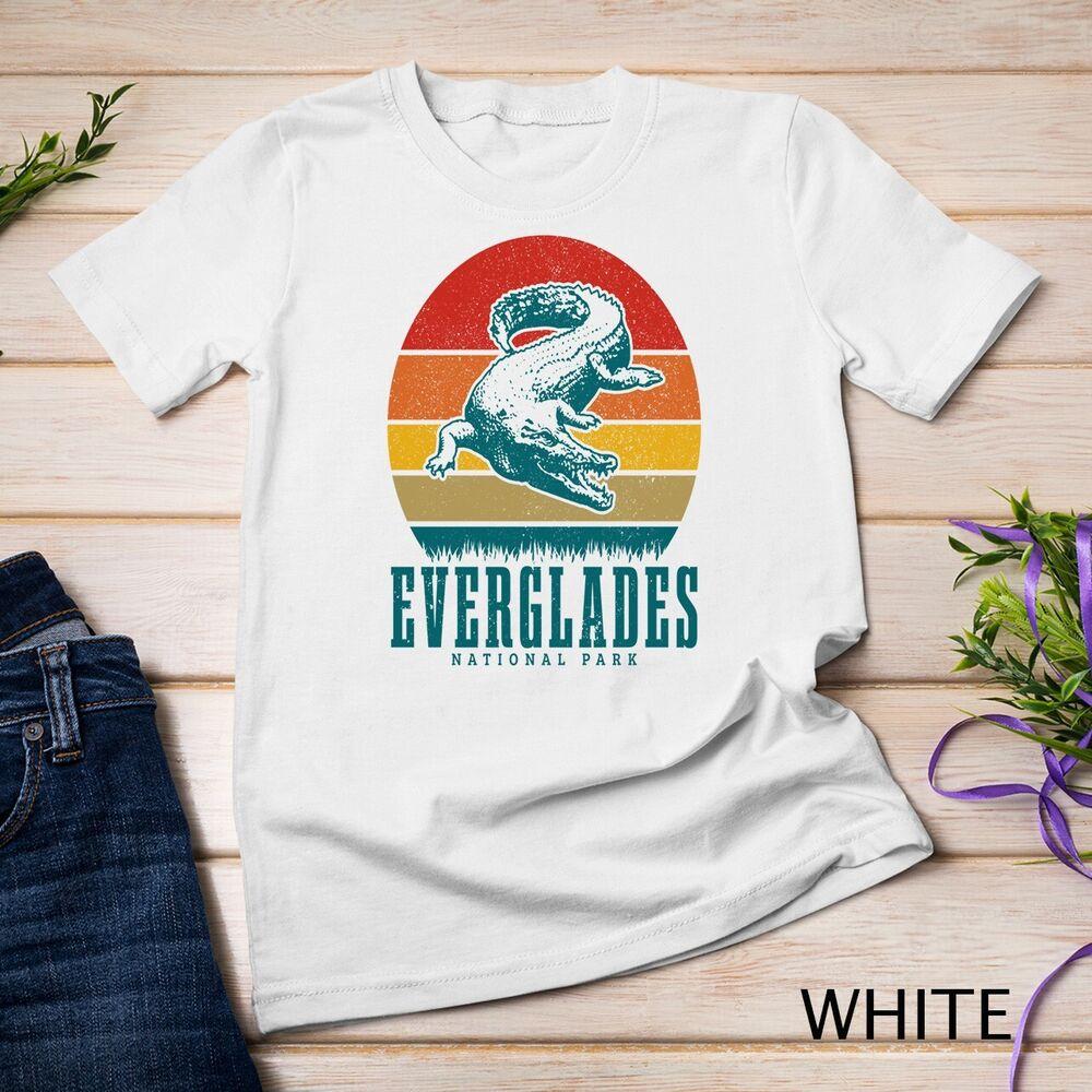 

Everglades National Park Florida Vintage Alligator Crocodile Unisex T-shirt L