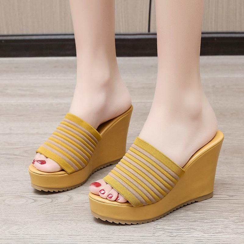 Slippers women's fashion outer wear summer new women's slope heel sandals thick bottom high heel muffin bottom one word