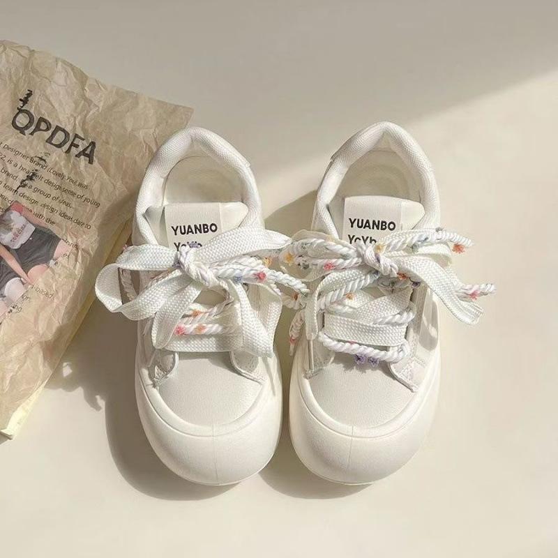 Muffin Sole Versatile Little White Shoes Ins Thick Baseplate Shoes Women's 2024 New Spring and Autumn Bread Shoes Casual Big Head Shoes
