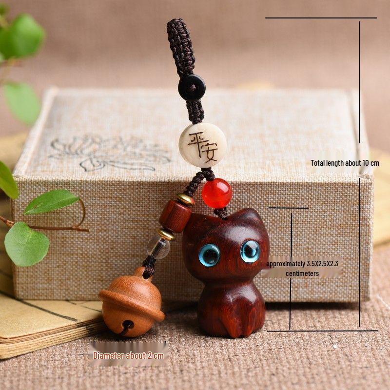 Sandalwood Cat Keychain: Cute Pendant Accessory for Men & Women - Ideal for Car Keys, Bags, or as a Charming Jewelry Gift
