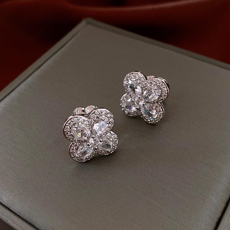 Hochwertige Silbernadel Zirkon Blume Fransenohrringe Europäische und Amerikanische Leichter Luxus Temperament Ohrringe Retro Nischenohrringe