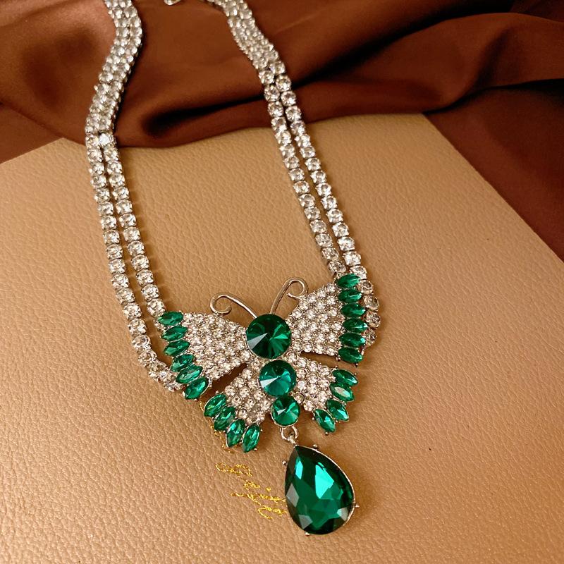 Classic Middle Design Women Girls Palace Luxury Crystal Necklace Earrings Vintage Lady Gorgeous Chains Choker Jewelry Gift