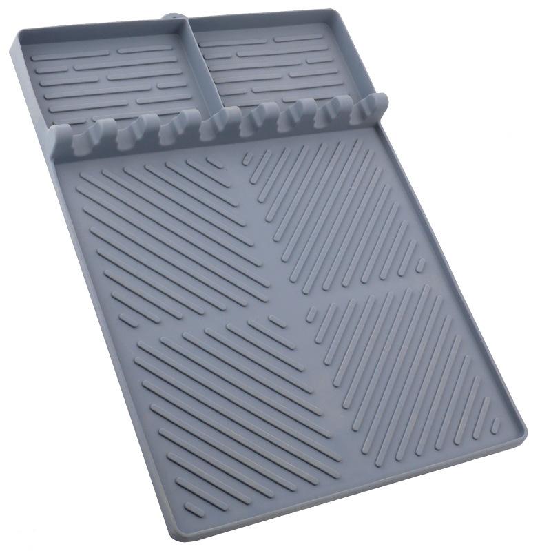 

Heavy Duty Silicone BBQ Mat for Grill Side Shelves, Non Slip Waterproof Dust Proof Tool Pad with Drainage Holes