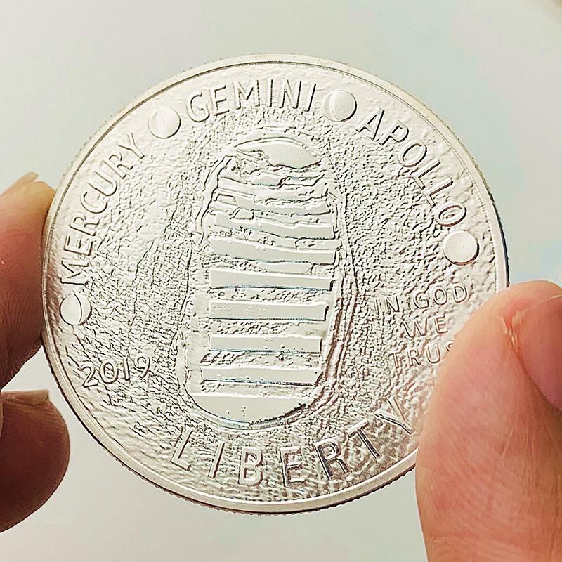 Americký astronaut Apollo, pozlacená malovaná pamětní medaile, hračka, vesmírná zlatá mince, mince astronauta, pamětní mince