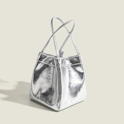 Silver Bucket Bag for Women 2025 New Fashionable and Simple Lunch Box Bag Niche Western-style Texture Hand-held Small Bag