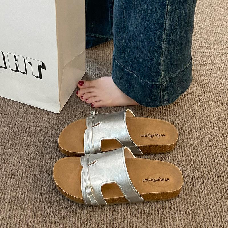 Boken Slippers Women's Summer Wear 2025 New Retro Lazy Fashion Casual Word Beach Flat Cool Slippers