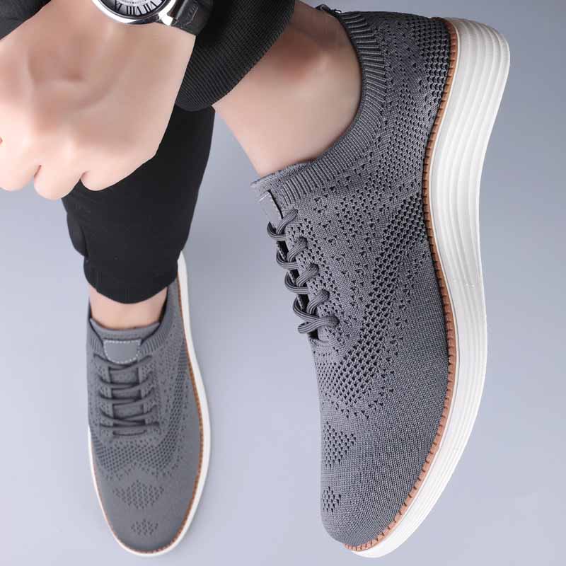 Fashion Lightweight Mesh Summer Flats Comfortable Male Driving Shoes Simple Outdoor Work Shoes Sneakers Breathable Mens Casual Shoes