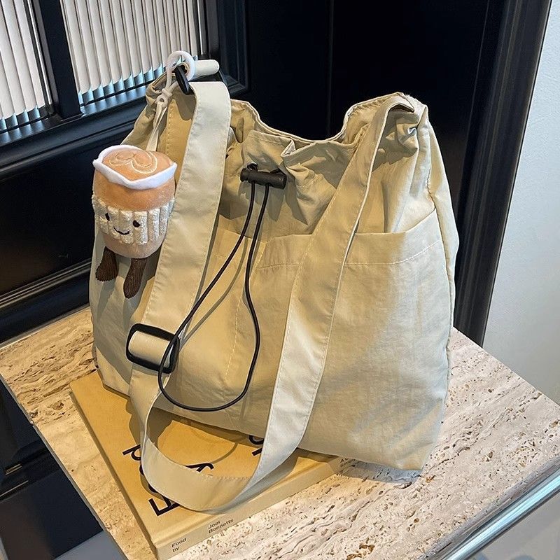Shoulder Bag for Women  Large Capacity Casual Canvas Bag New Style Tote Bag for College Students Commuting Crossbody Bag for Women