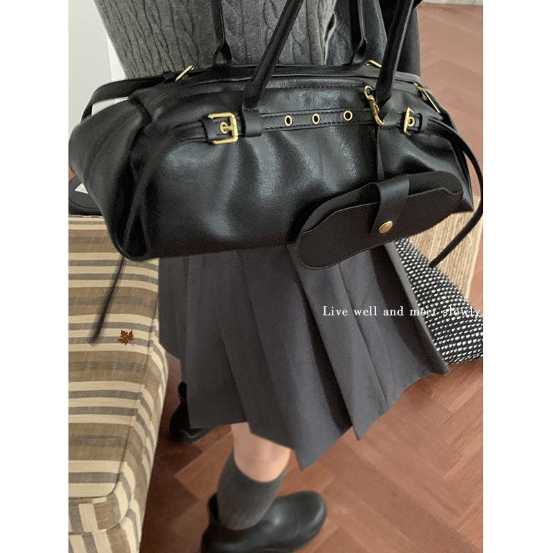 Niche retro bowling bag women's bag 2025 new simple large-capacity shoulder bag fashionable underarm bag